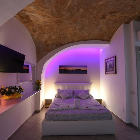 Petros Room Camere Salerno Luaran gambar