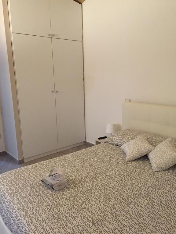 Petros Room Camere Salerno Bilik gambar