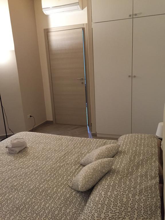 Petros Room Camere Salerno Bilik gambar