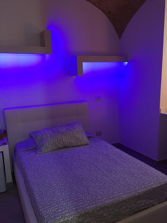 Petros Room Camere Salerno Bilik gambar