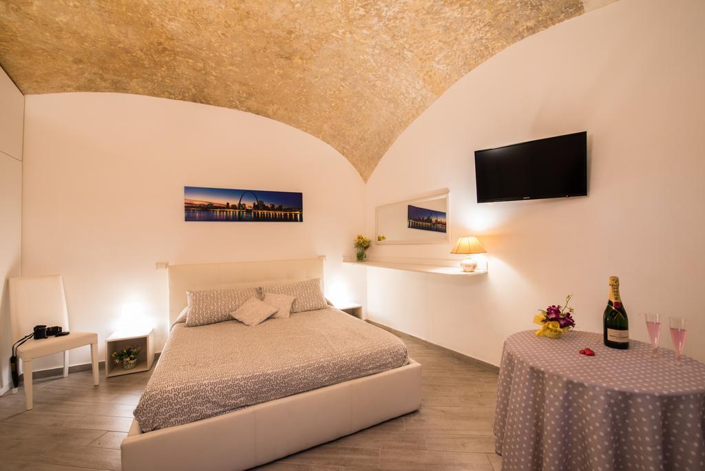 Petros Room Camere Salerno Luaran gambar